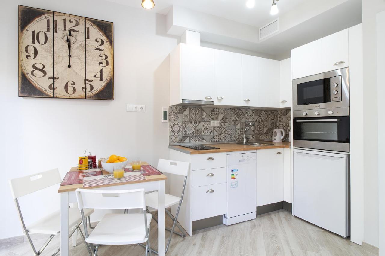 Barcelo 21, Parking On Request, Atico With Terrace & Studio With Patio, Center, Breakfast Included, Quite Neighborhood, Bc 말라가 외부 사진