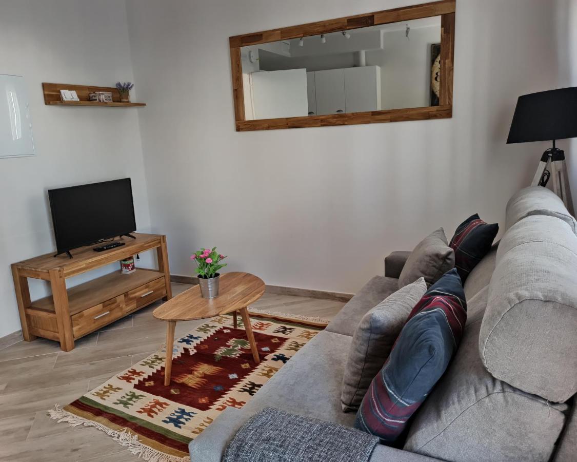 Barcelo 21, Parking On Request, Atico With Terrace & Studio With Patio, Center, Breakfast Included, Quite Neighborhood, Bc 말라가 외부 사진